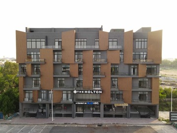 The Holton exterior view